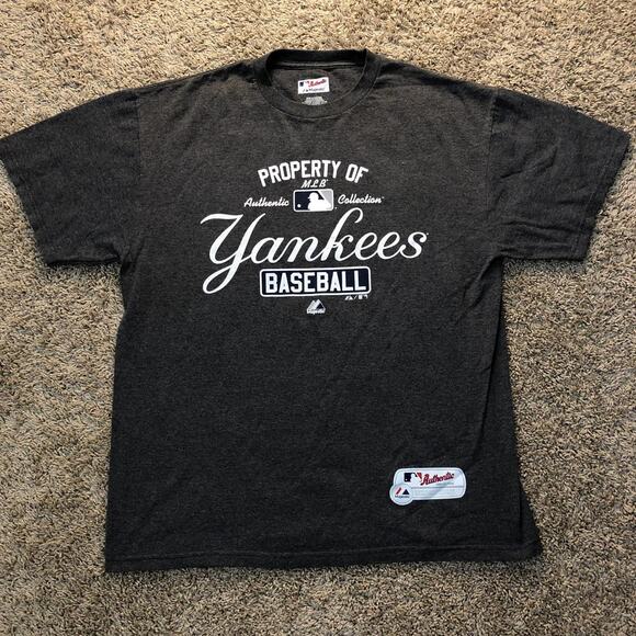 Majestic Athletic Other - Men’s Property of MLB Yankees Authentic Graphic Tee